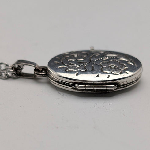 復古純銀橢圓形小盒吊飾搭配項鍊